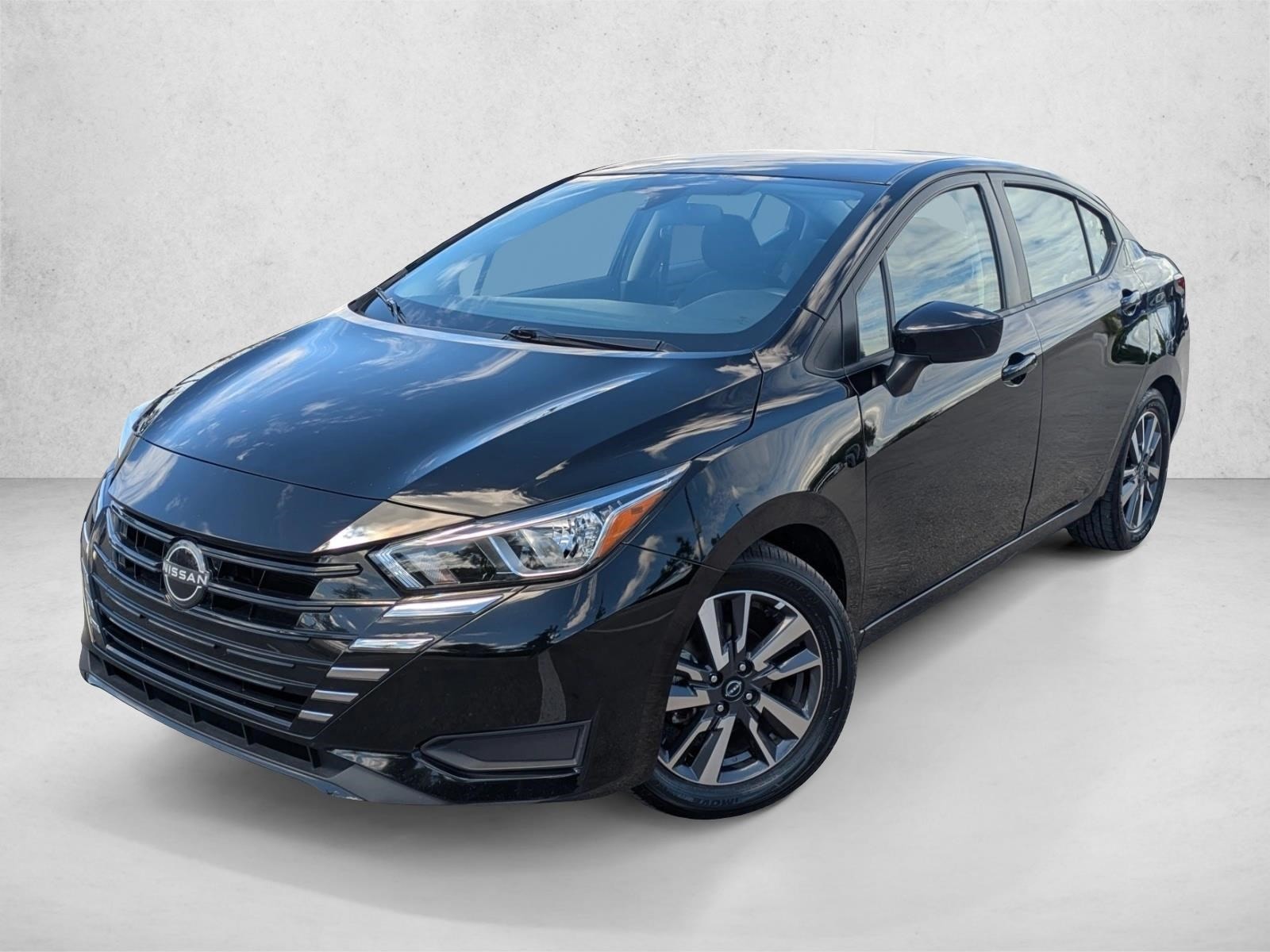 2023 Nissan Versa Sedan