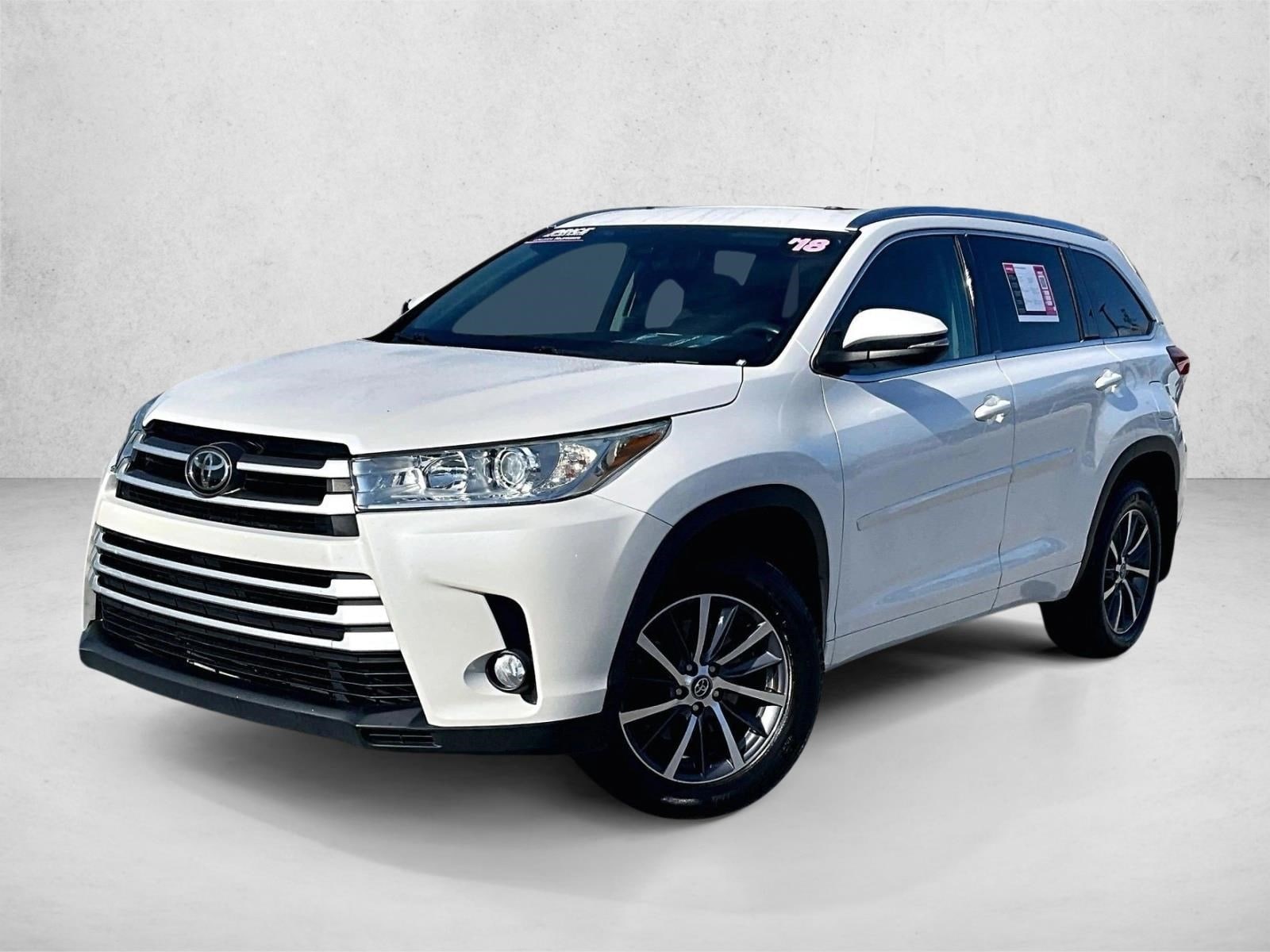 2018 Toyota Highlander XLE's photo