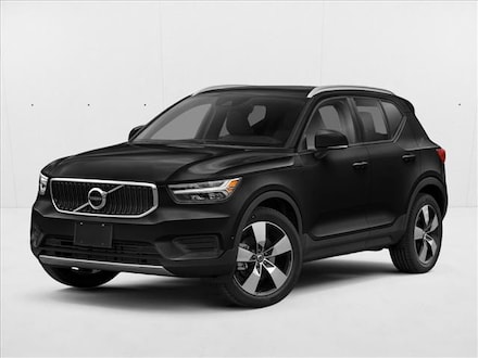 2021 Volvo XC40 Momentum Sport Utility