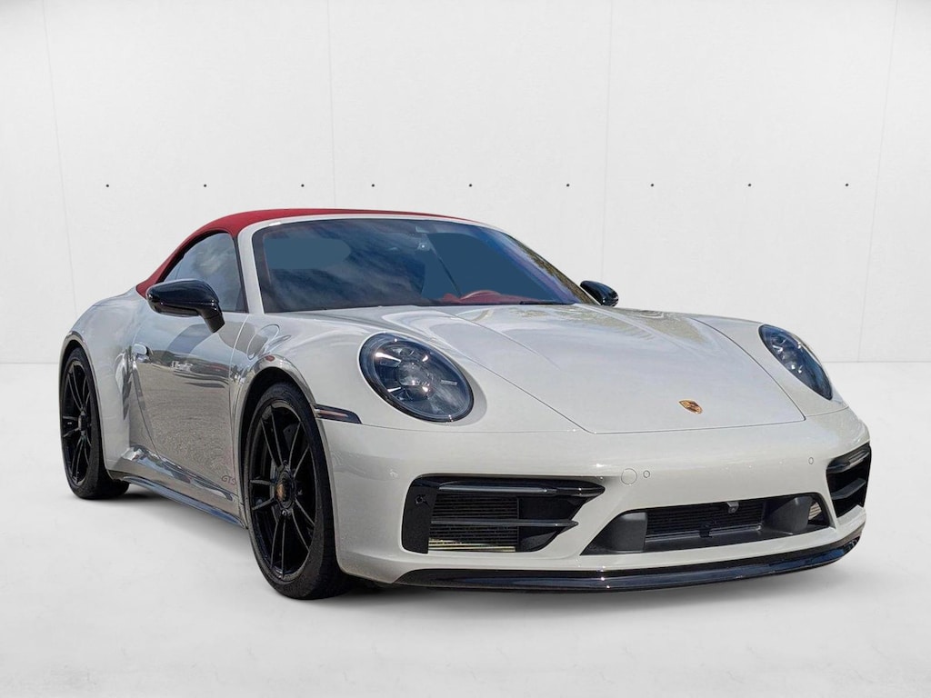 2023 Porsche 911 4 GTS photo 4