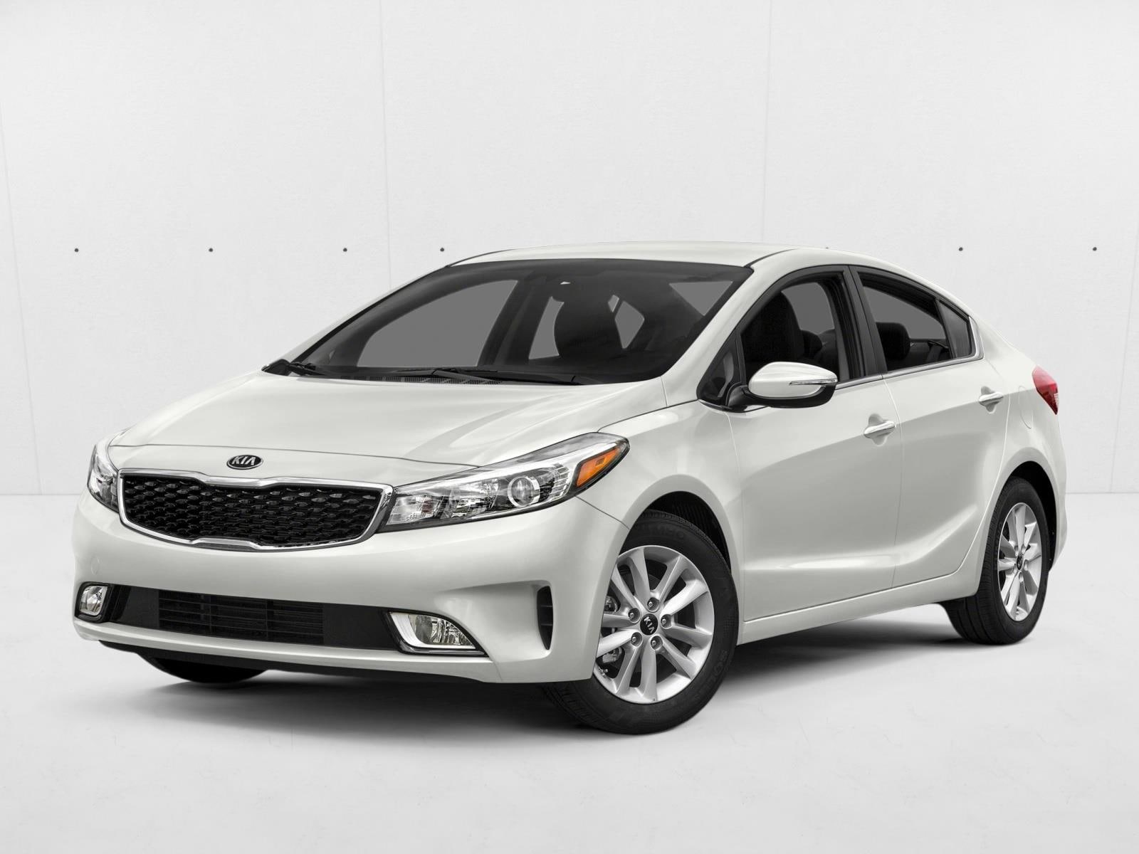 2017 Kia Forte S's photo