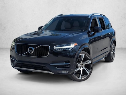 2017 Volvo XC90 Momentum Sport Utility