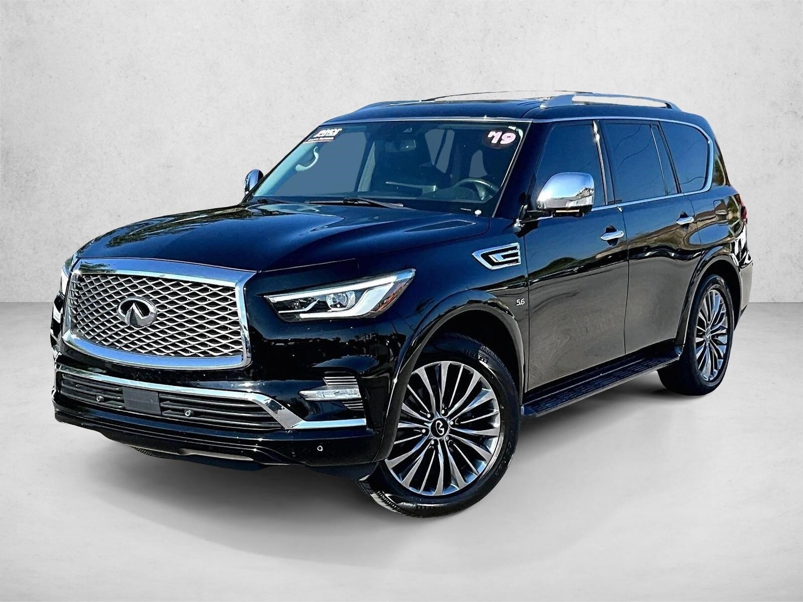 2019 INFINITI QX80 Base's photo