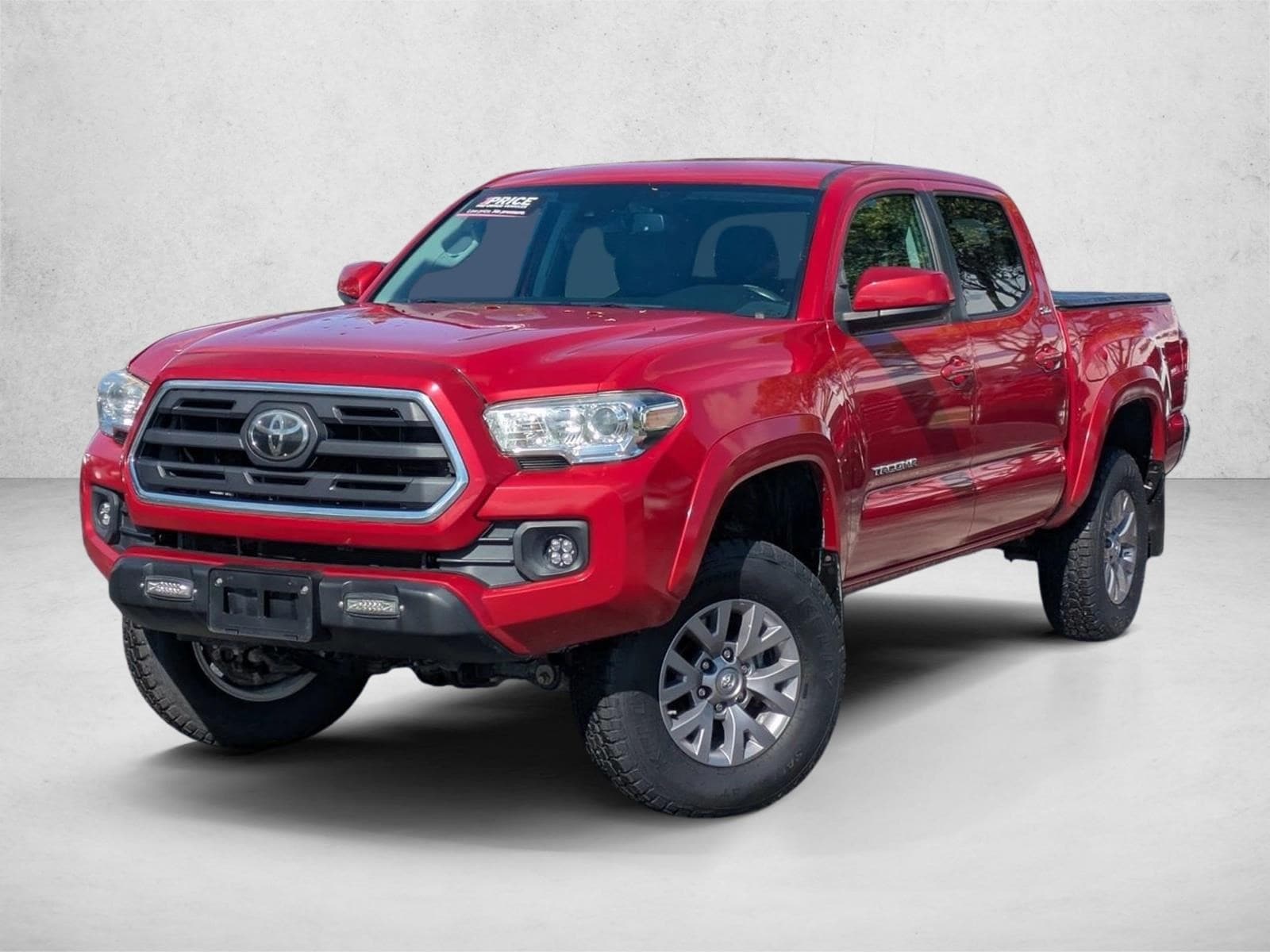 2019 Toyota Tacoma SR5's photo