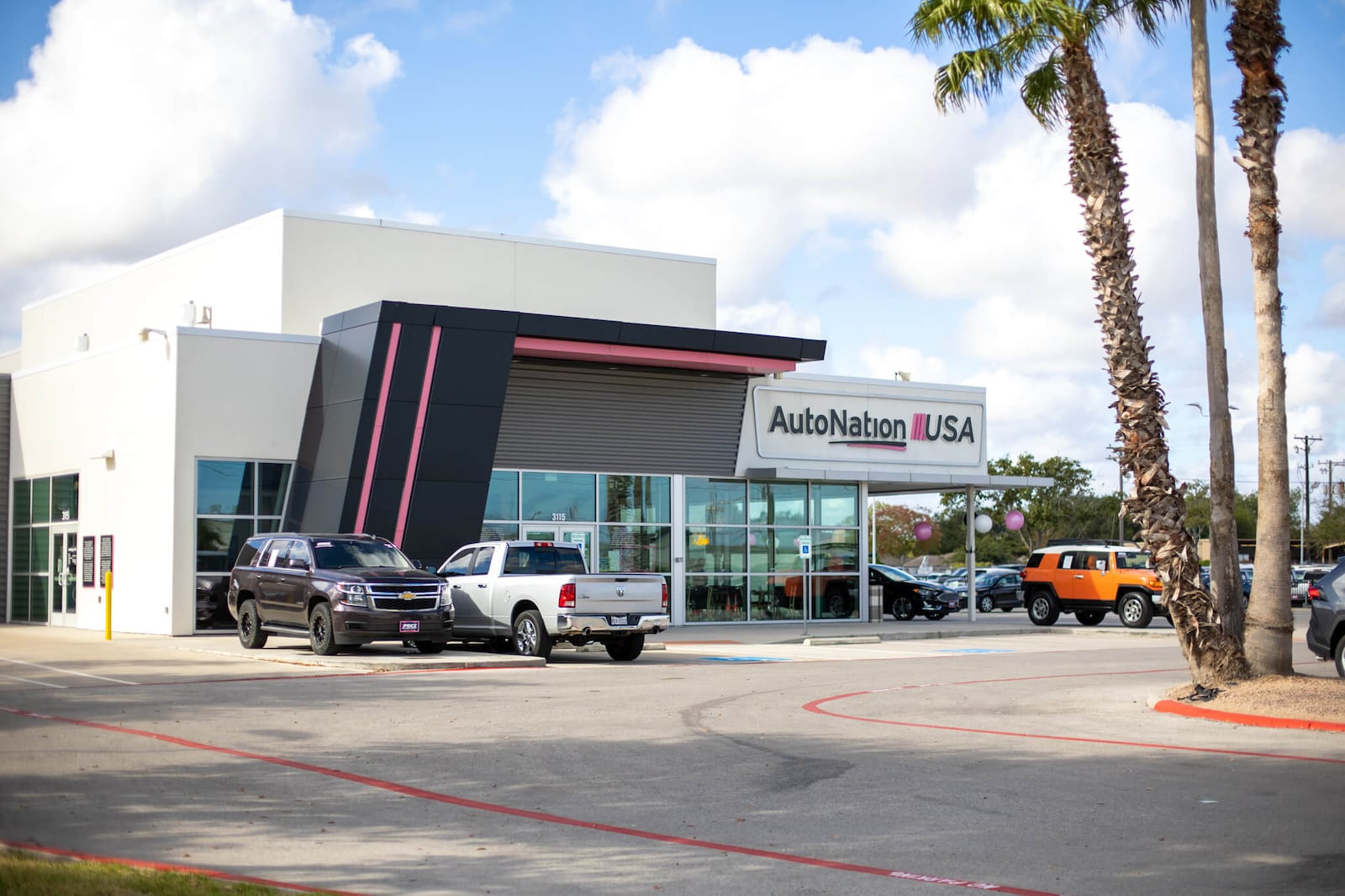 AutoNation USA Corpus Christi Used Car Dealership