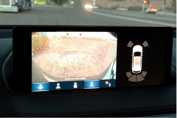 Exterior view of the 2022 Acura MDX