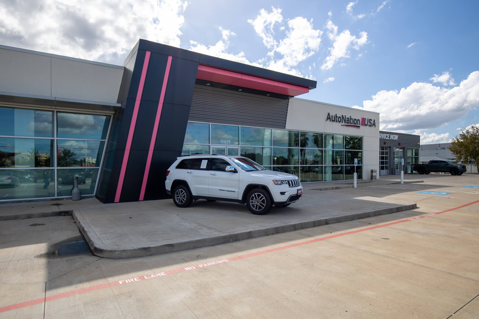 AutoNation USA Katy Used Car Dealer in Katy, TX