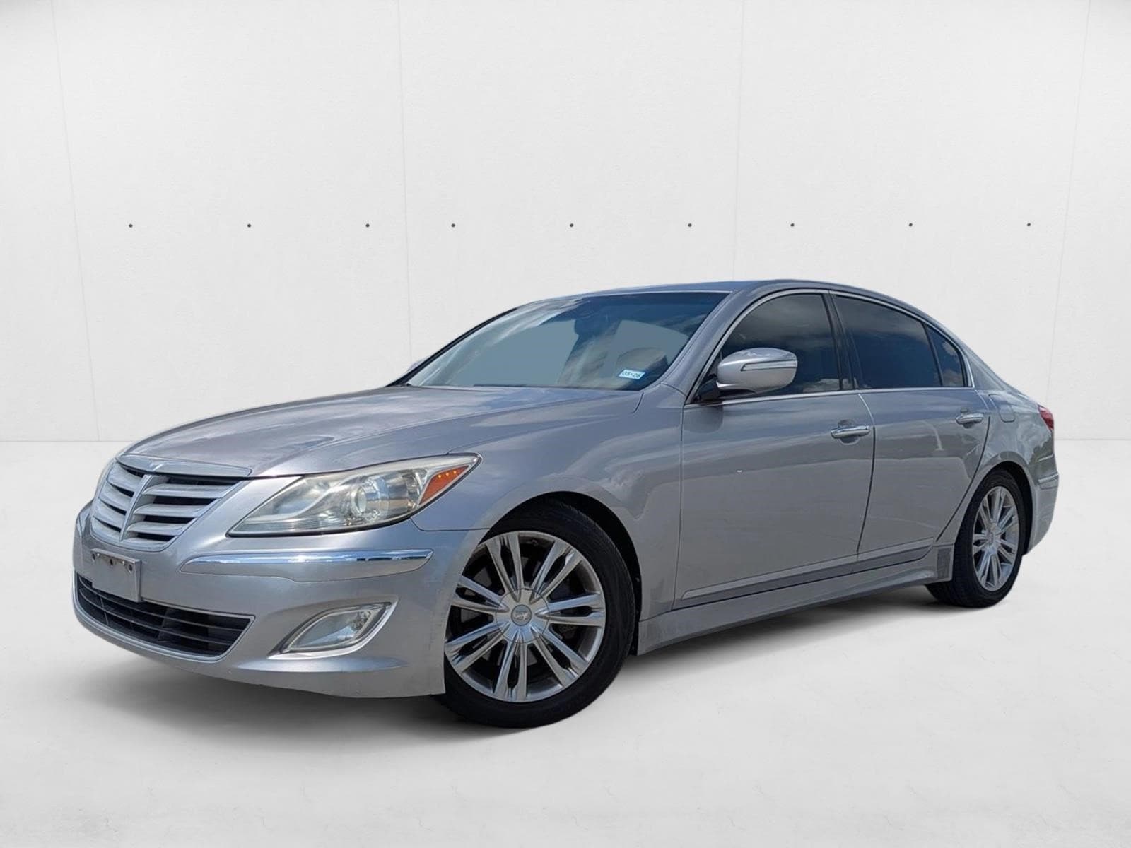 2013 Hyundai Genesis