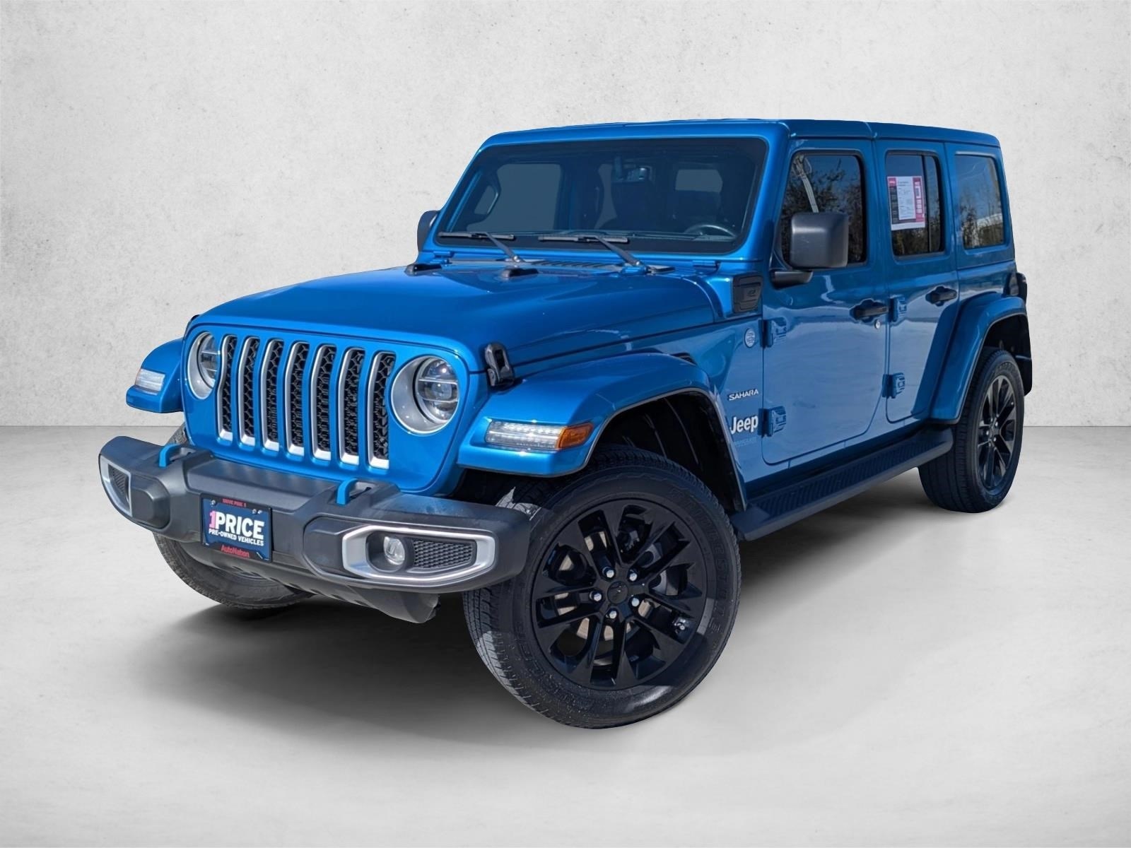 2022 Jeep Wrangler Unlimited Sahara 4XE's photo