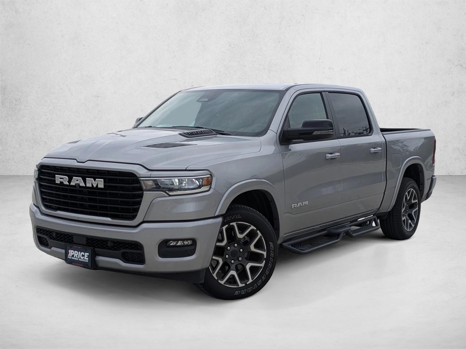2025 RAM Ram 1500 Pickup Laramie's photo