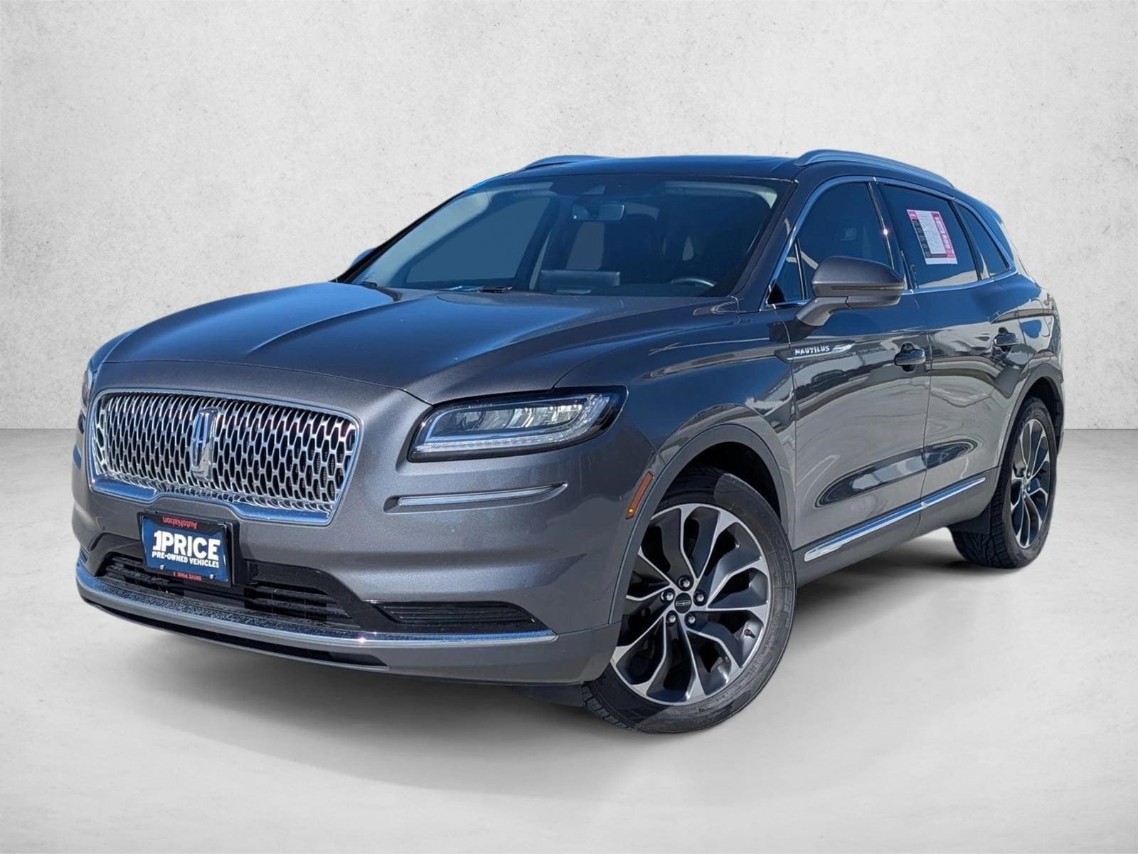 2021 Lincoln Nautilus Reserve's photo