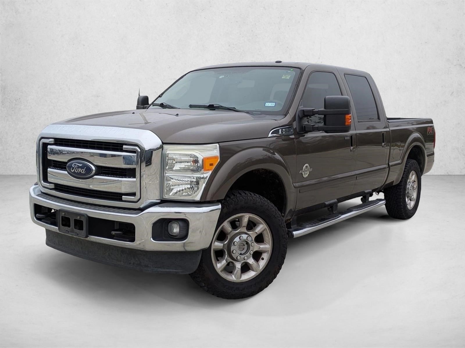 2015 Ford F-250 Super Duty Lariat's photo