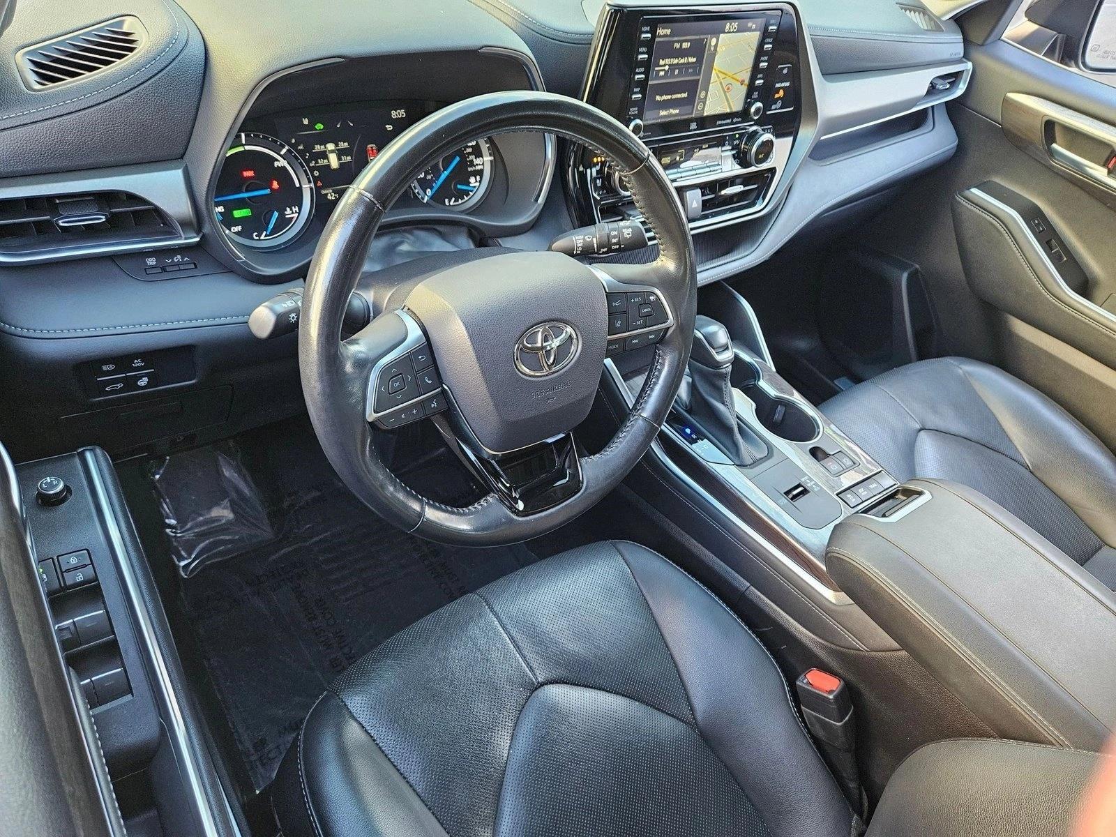 Image of 2021 Toyota Highlander Hybrid Limited SUV
