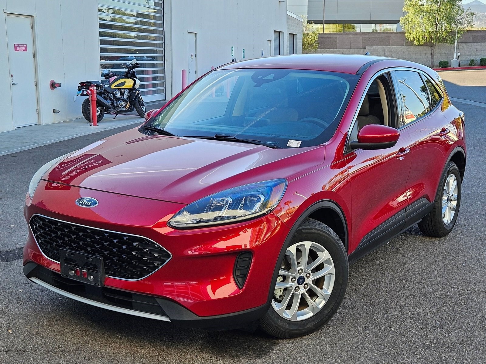 2020 Ford Escape SE