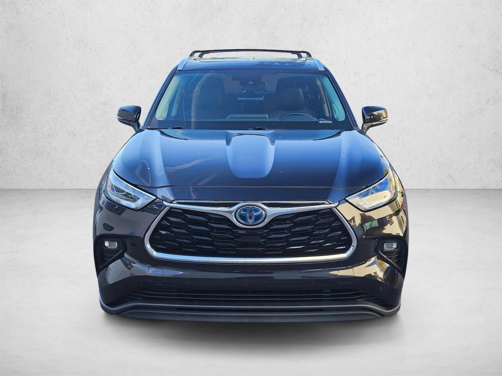 Image of 2021 Toyota Highlander Hybrid Limited SUV