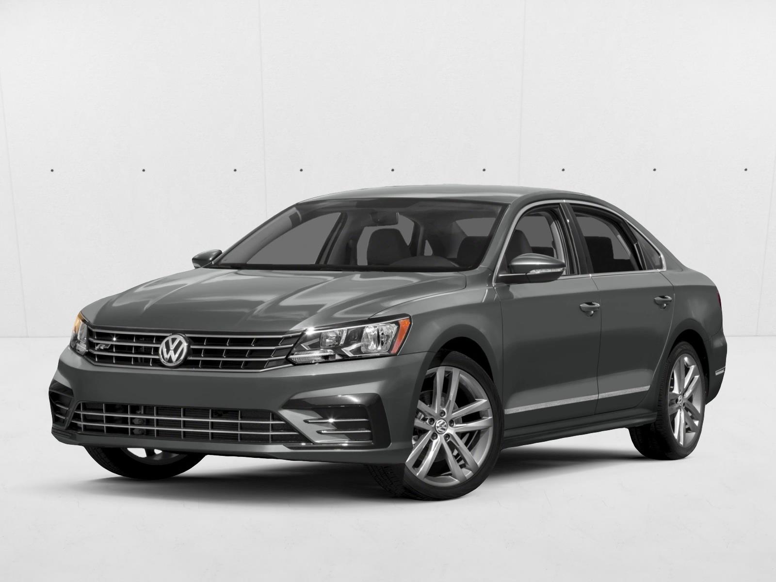 2017 Volkswagen Passat R-Line's photo