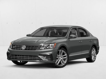 2017 Volkswagen Passat 1.8T R-Line Sedan