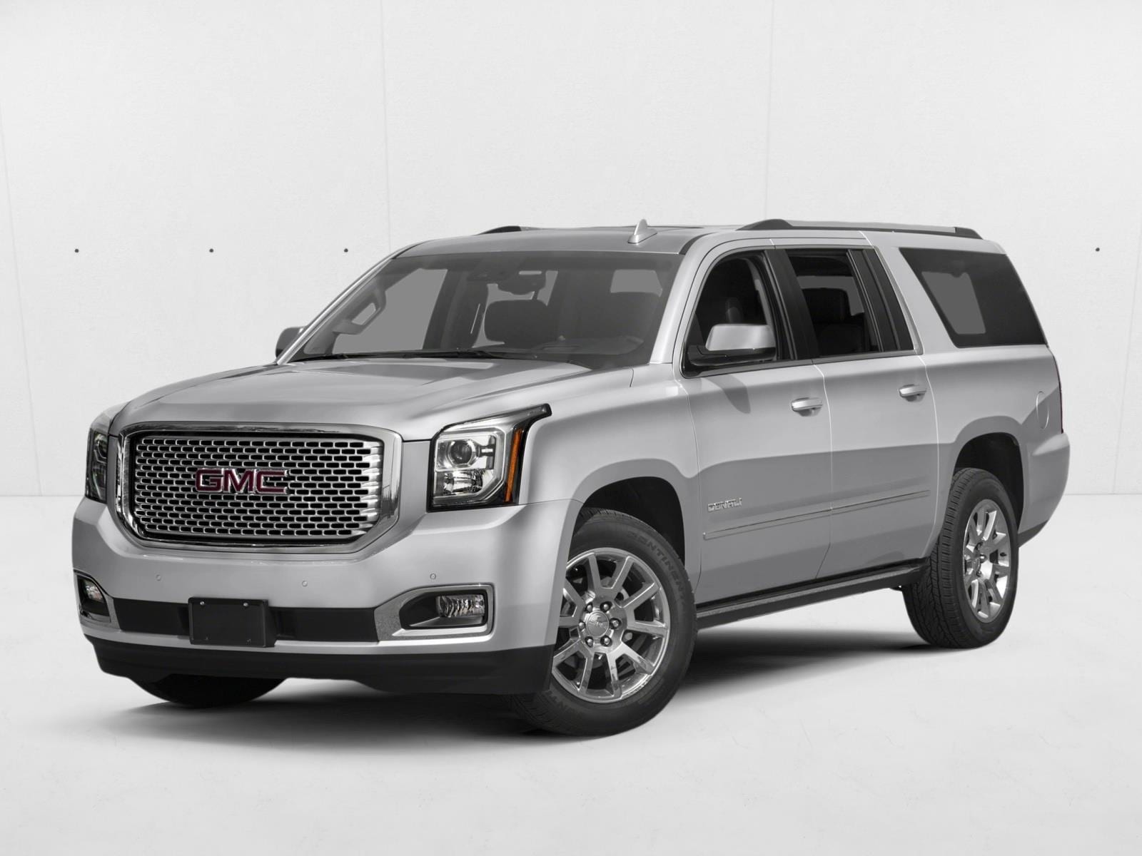 2016 GMC Yukon XL Denali's photo