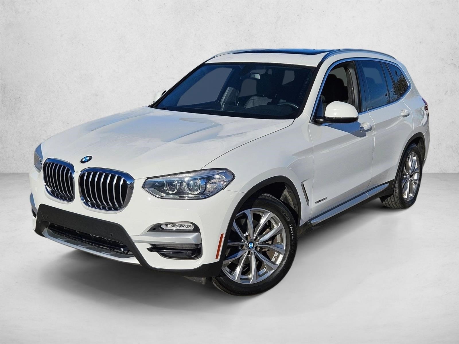 2018 BMW X3 xDrive30i's photo