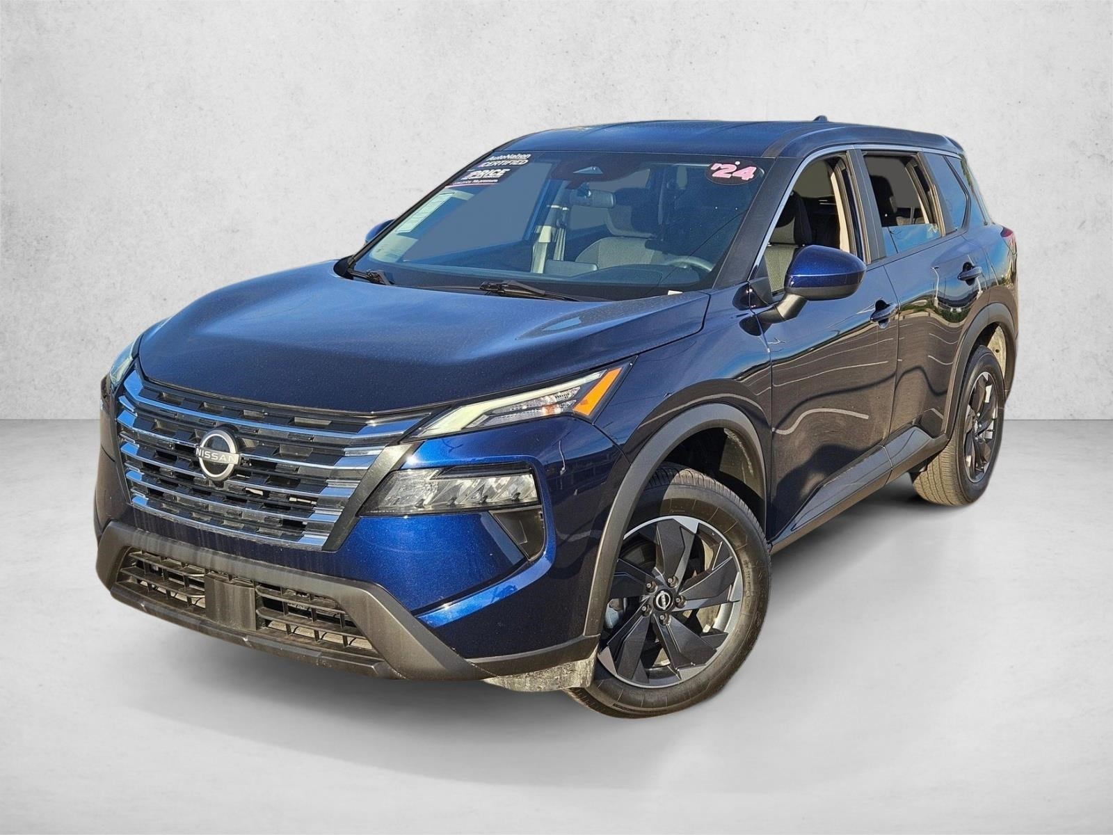 2024 Nissan Rogue SV's photo