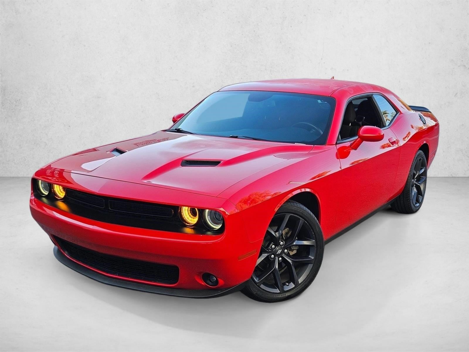 2023 Dodge Challenger SXT's photo