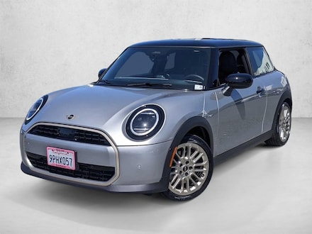 2025 MINI Hardtop 2 Door Cooper Hatchback