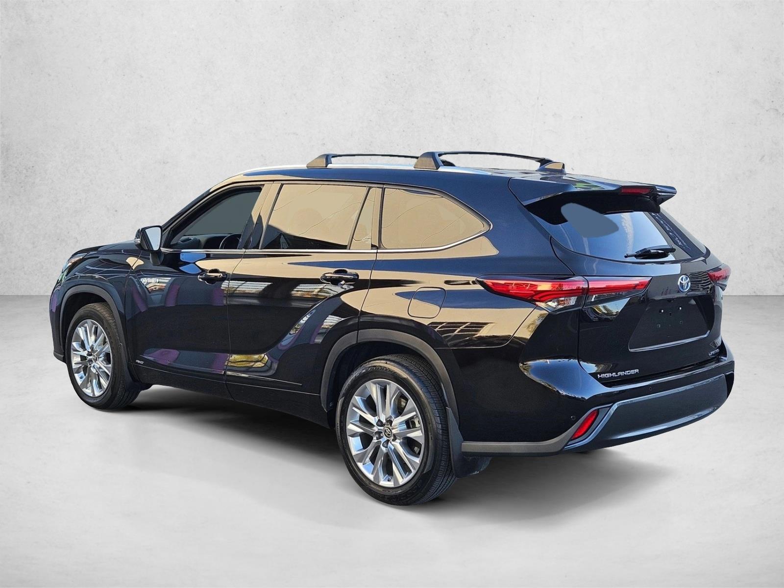 Image of 2021 Toyota Highlander Hybrid Limited SUV