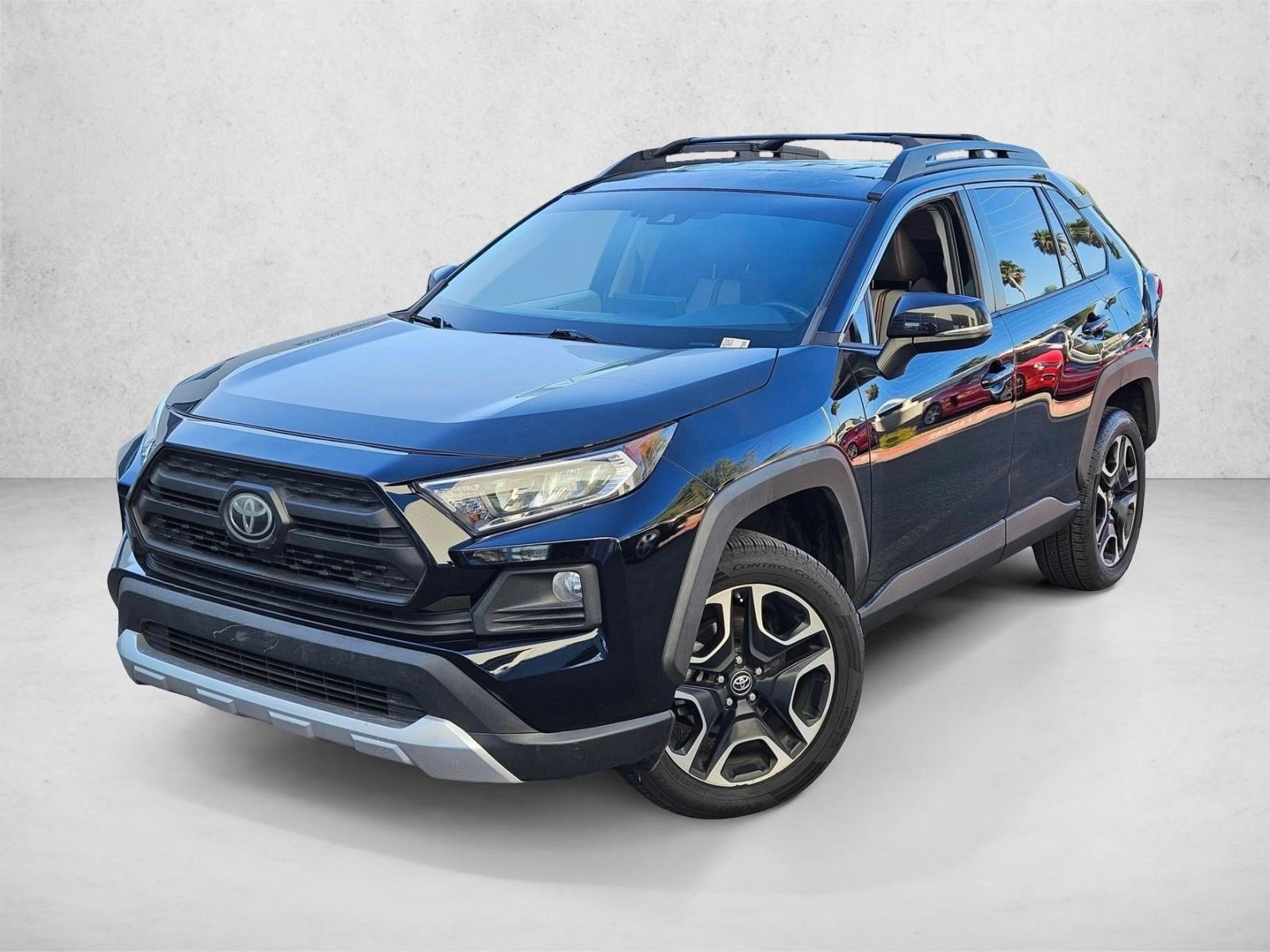 2019 Toyota RAV4 Adventure's photo