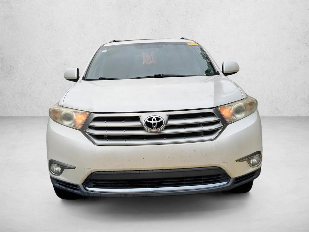 Used 2011 Toyota Highlander SE V6 SUV