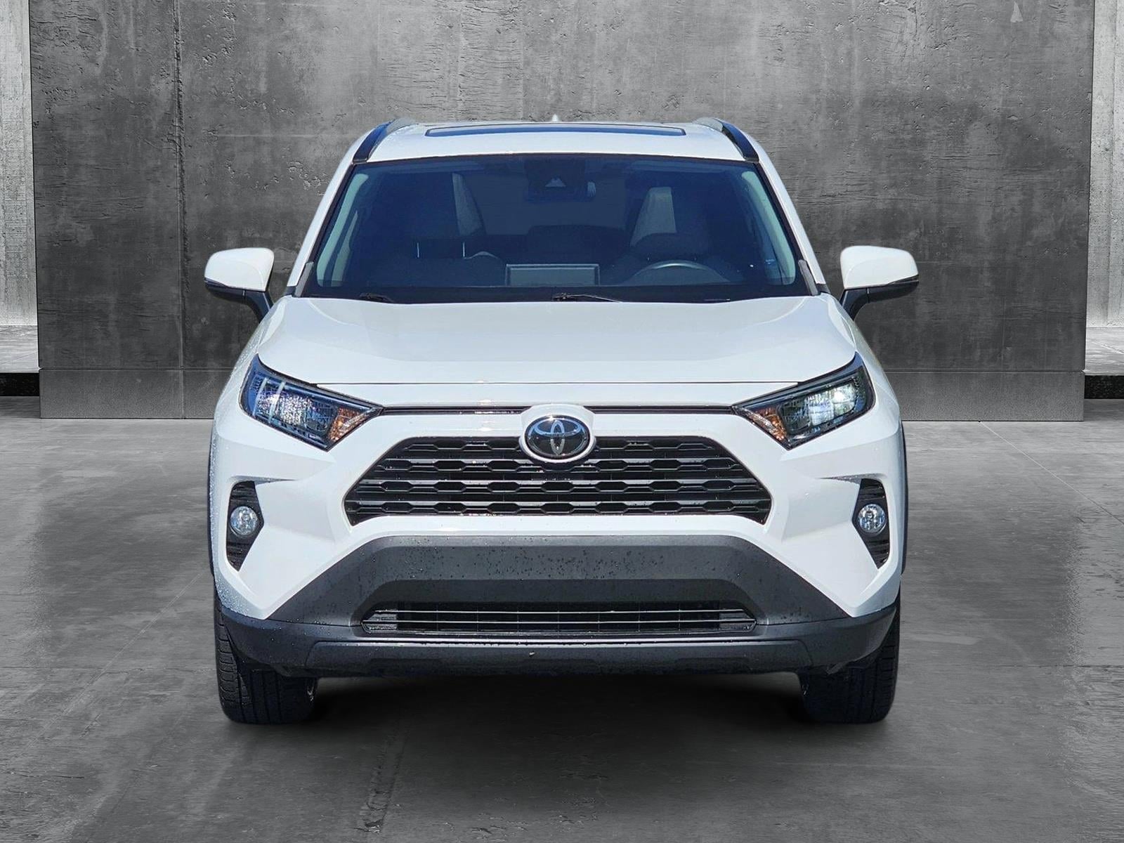 Used 2019 Toyota RAV4 XLE Premium with VIN 2T3C1RFVXKW019137 for sale in Hardeeville, SC