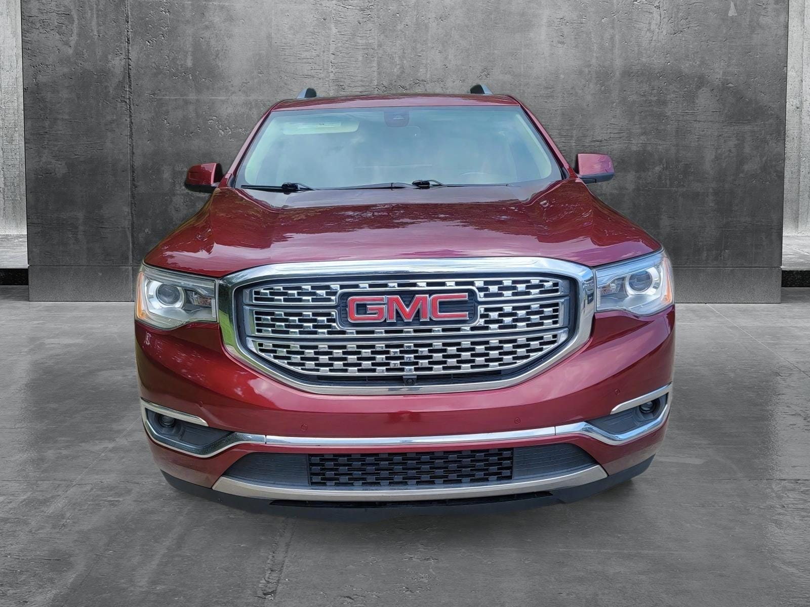 Used 2018 GMC Acadia Denali with VIN 1GKKNPLS9JZ232386 for sale in Hardeeville, SC