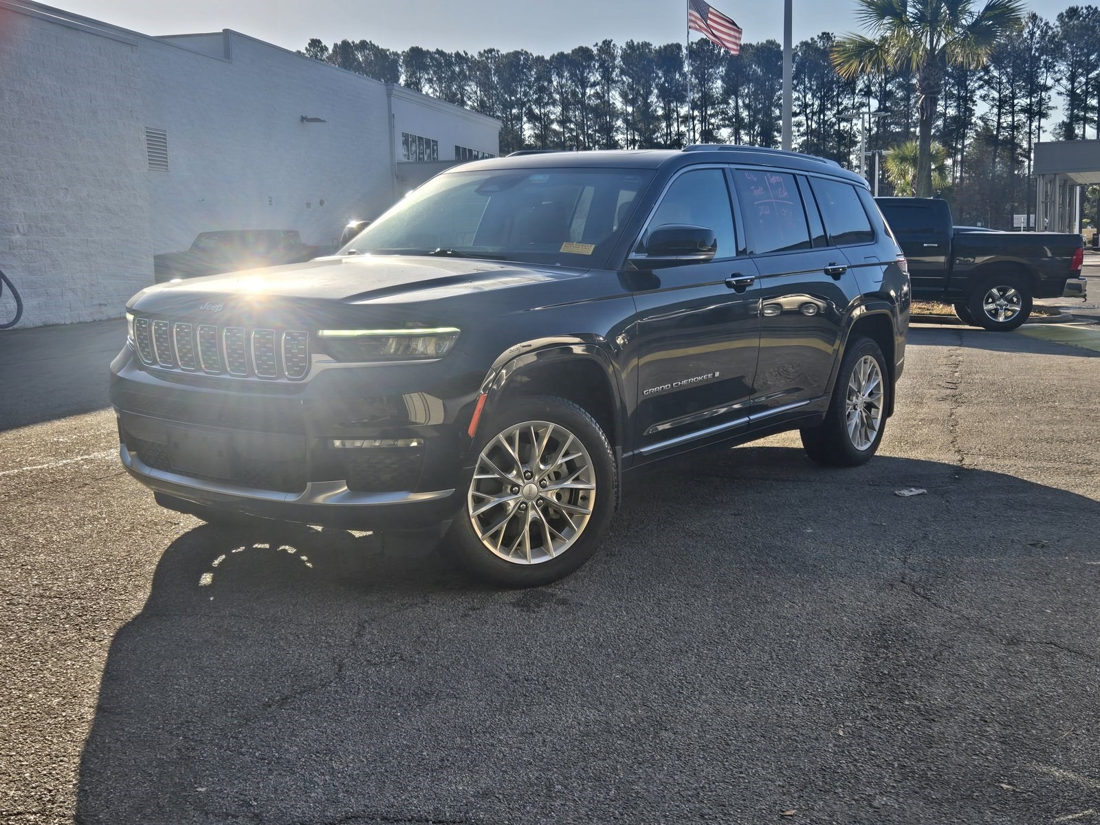 2021 Jeep Grand Cherokee L Summit's photo
