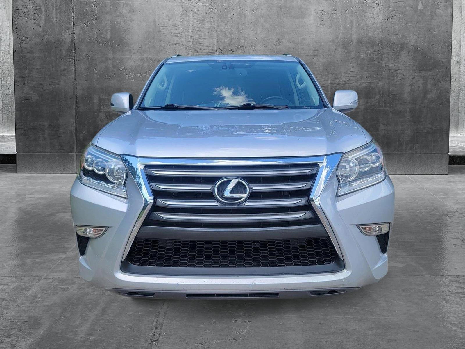 Used 2014 Lexus GX Base with VIN JTJBM7FX3E5070593 for sale in Hardeeville, SC