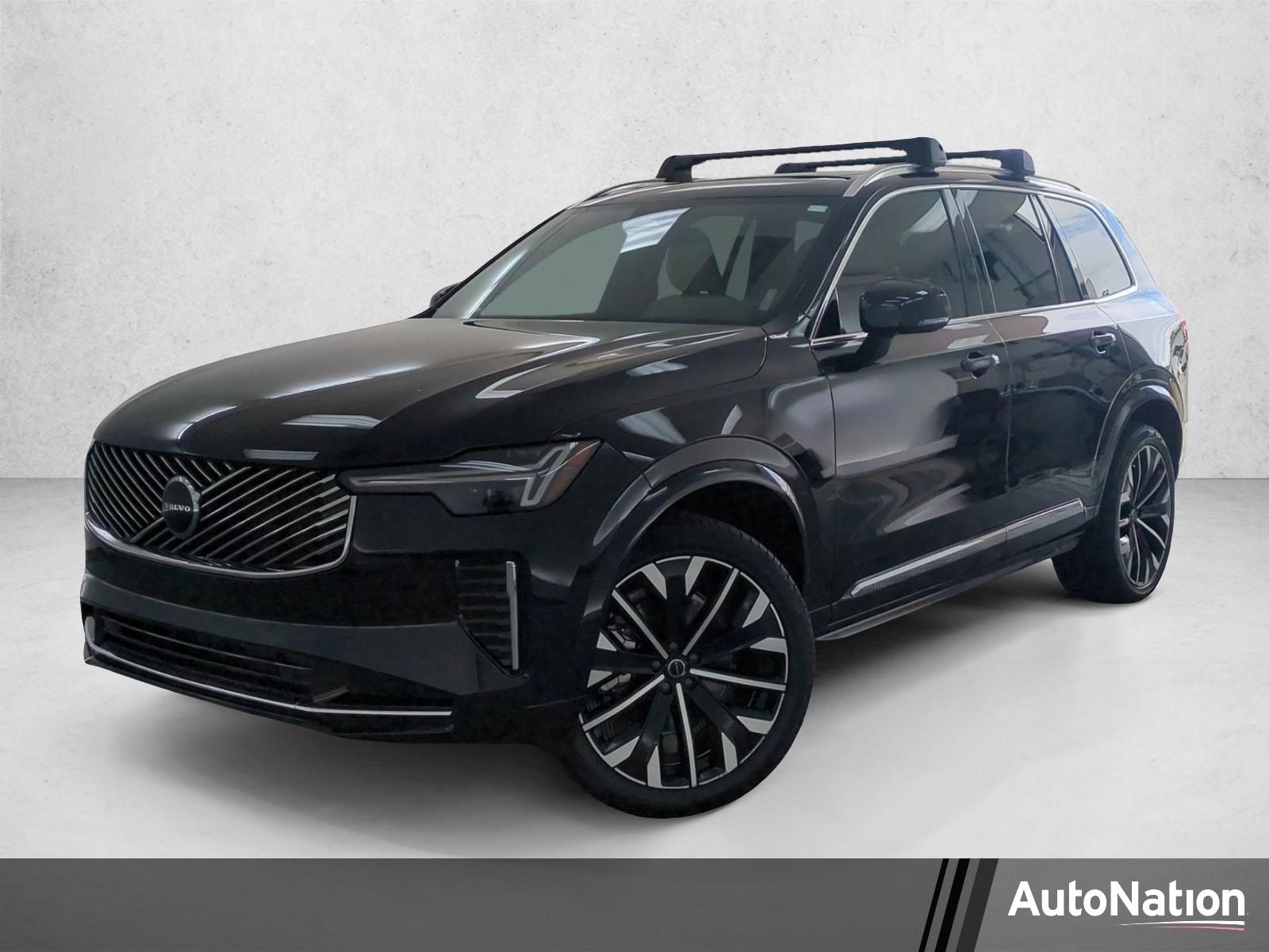 2025 Volvo XC90 B5 Core Bright 4WD's photo