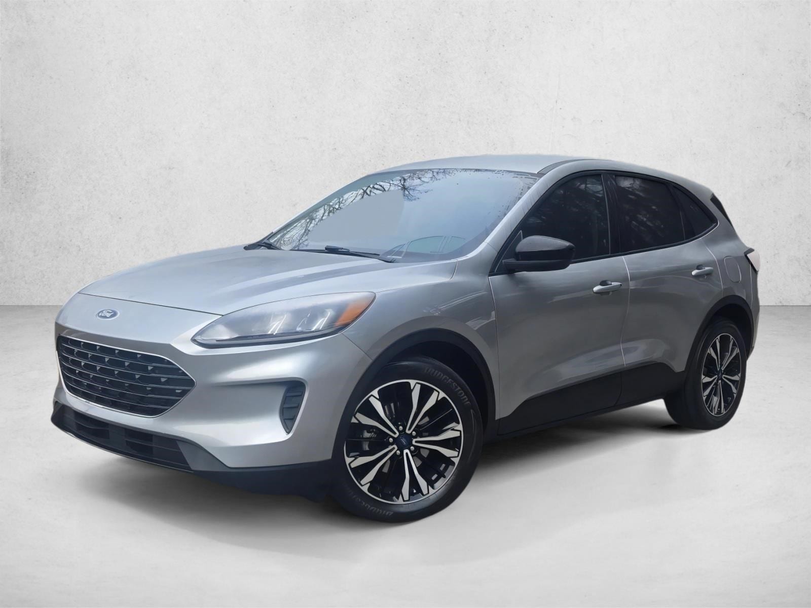 2021 Ford Escape SE's photo
