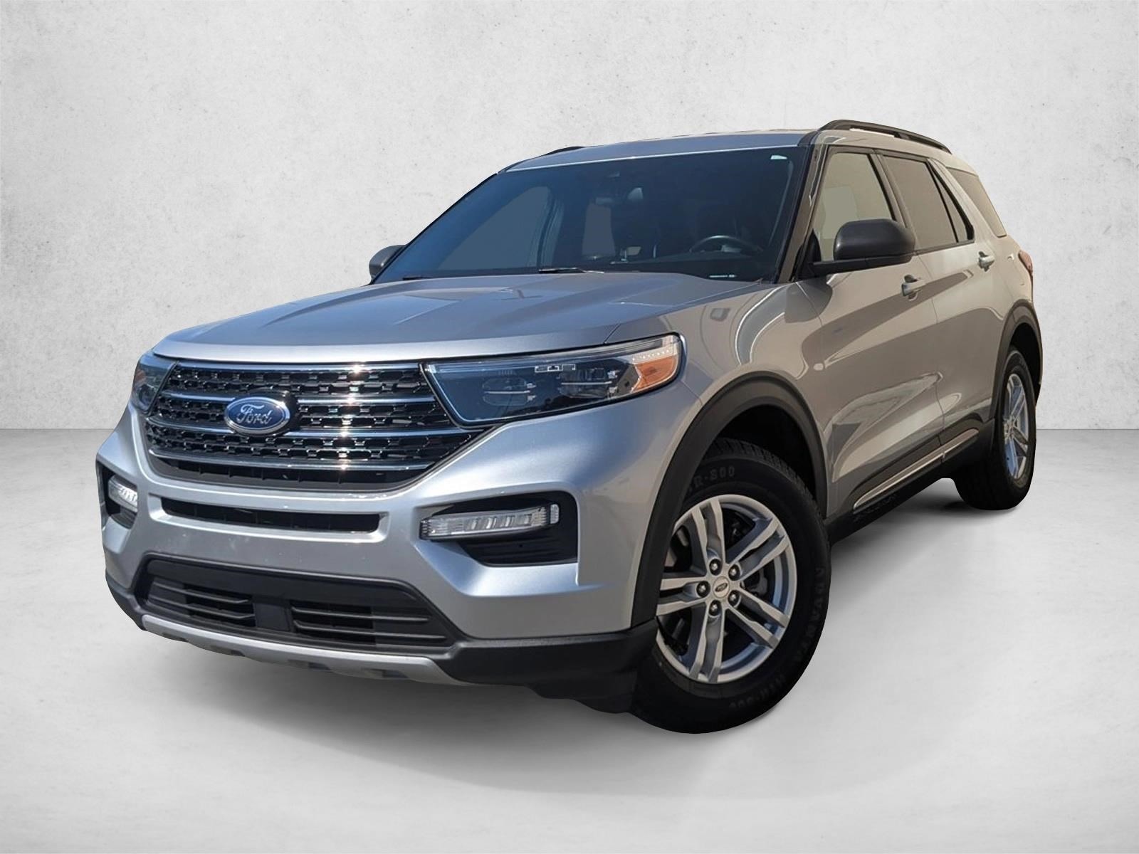 2020 Ford Explorer XLT's photo