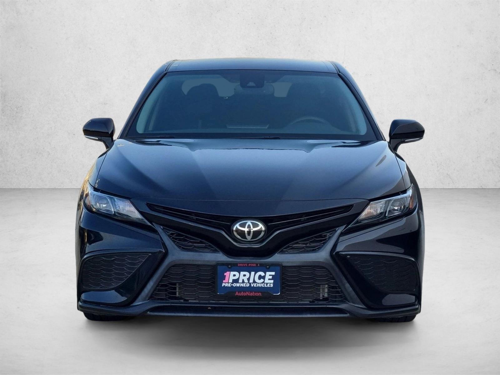 Used 2024 Toyota Camry SE 4dr Car