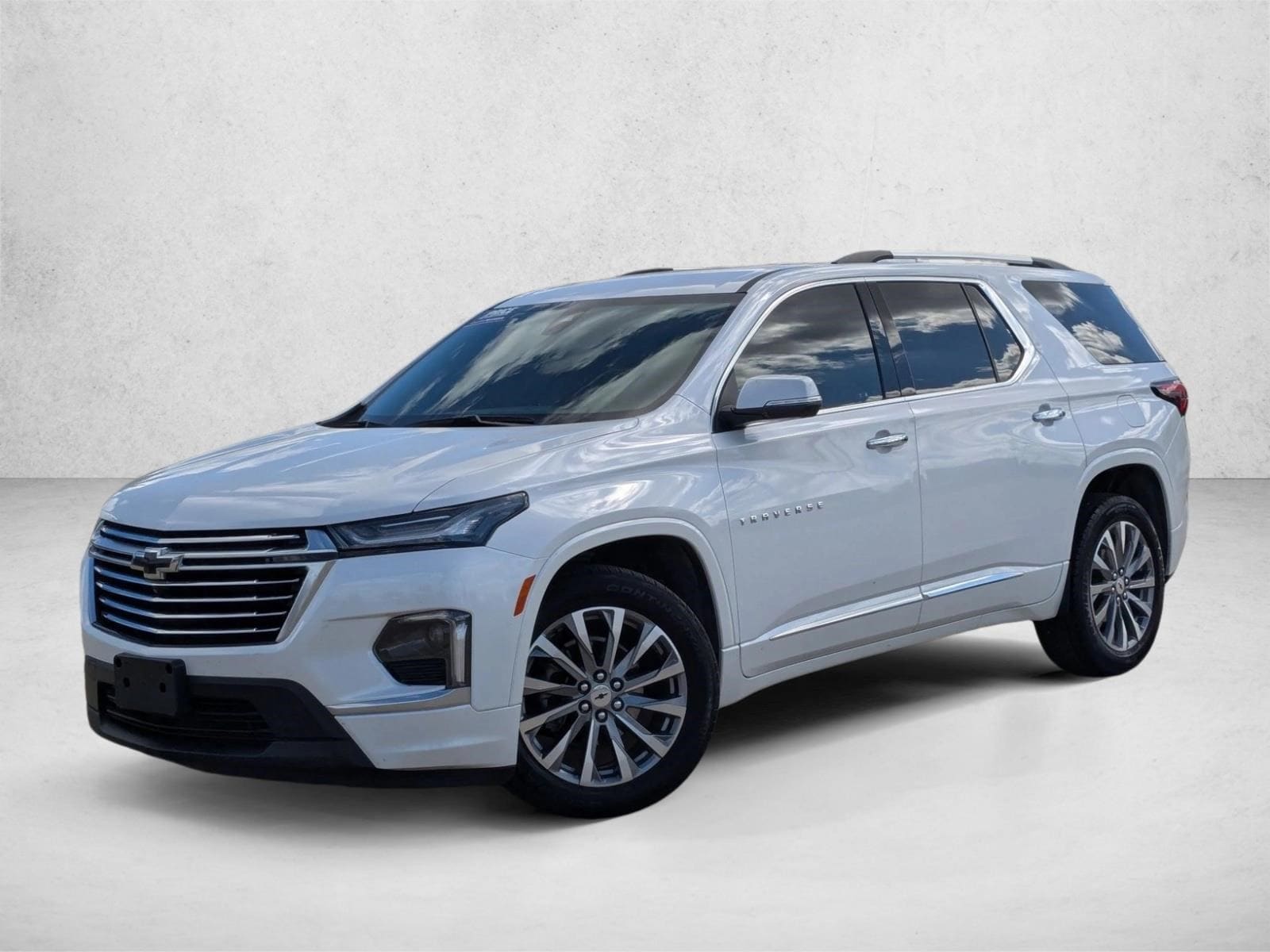 2023 Chevrolet Traverse Premier's photo