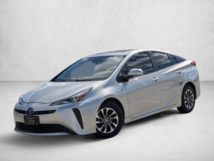 2019 Toyota Prius Limited 4dr Car