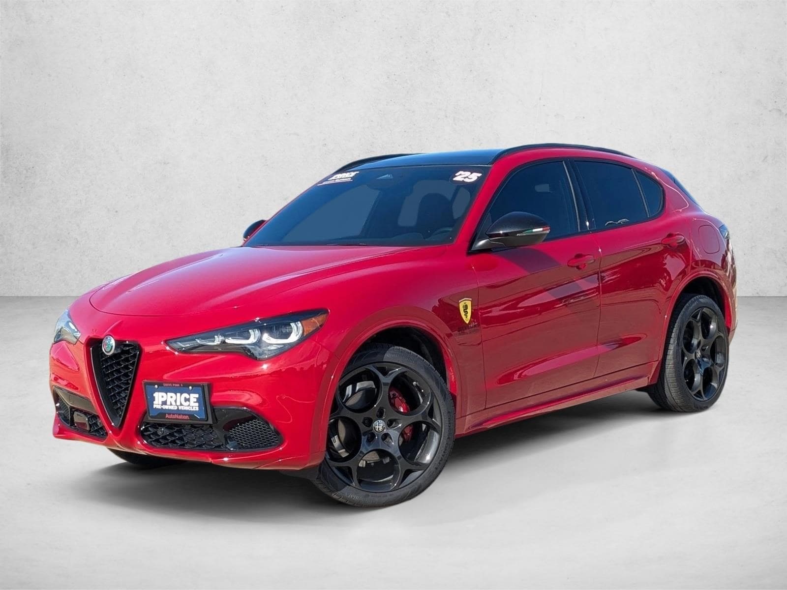 2025 Alfa Romeo Stelvio Special Edition's photo