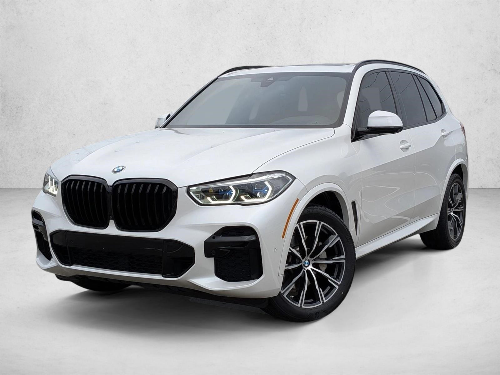 2023 BMW X5 40i's photo