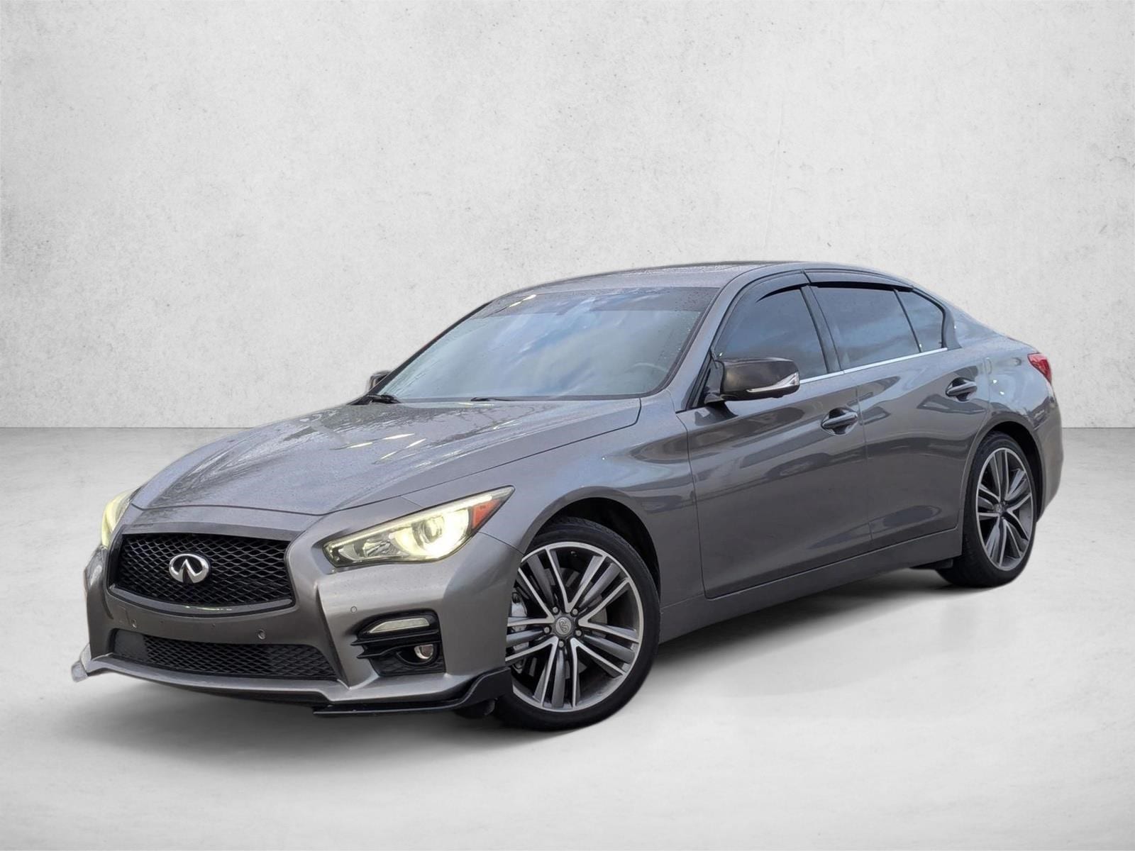 2014 INFINITI Q50 Premium