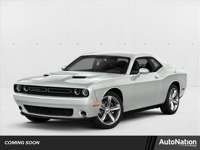 2017 Dodge Challenger SXT's photo