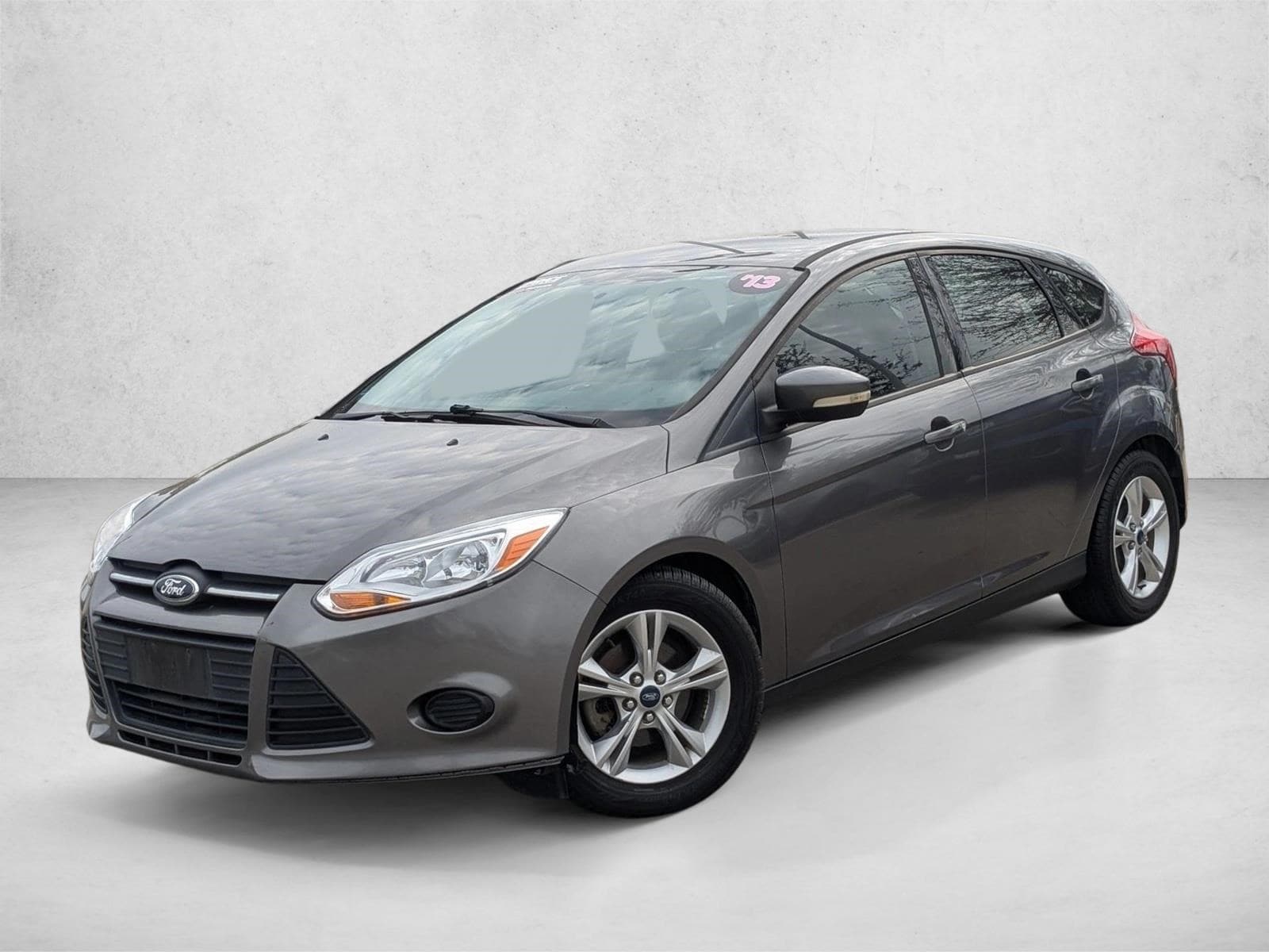 2013 Ford Focus SE's photo