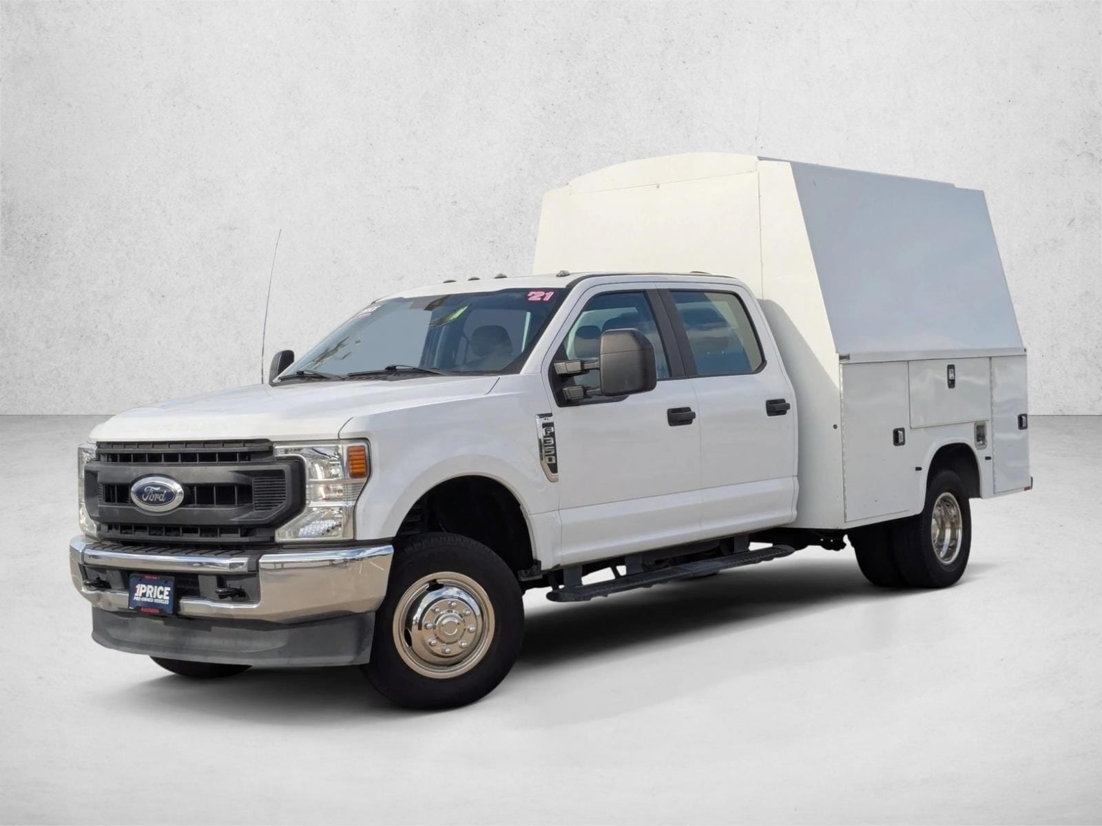 2021 Ford F-350 Super Duty Chassis Cab