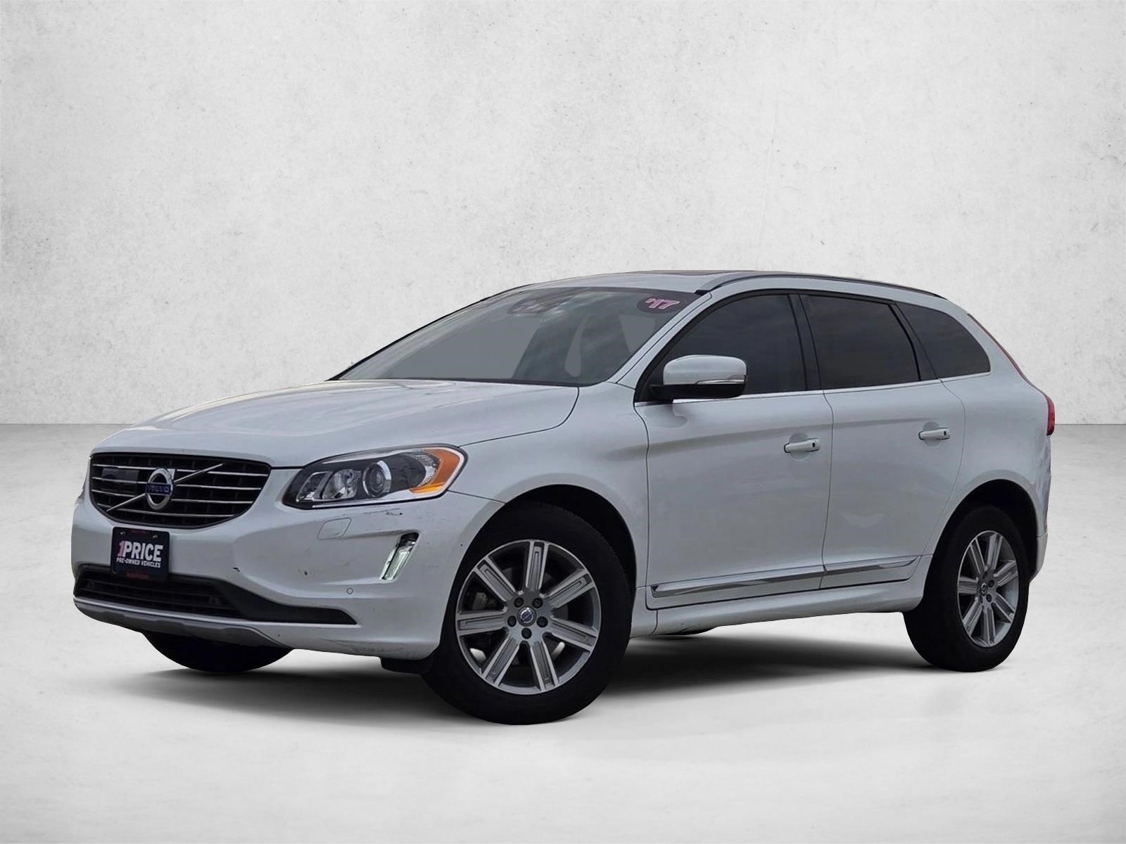 2017 Volvo XC60 T5 Inscription's photo