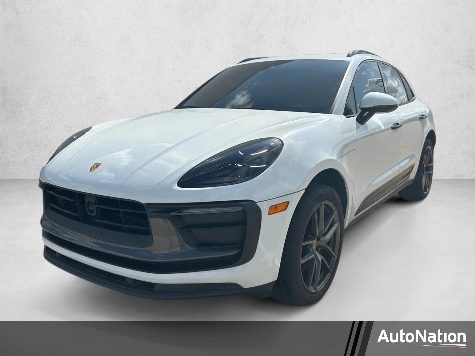 2023 Porsche Macan