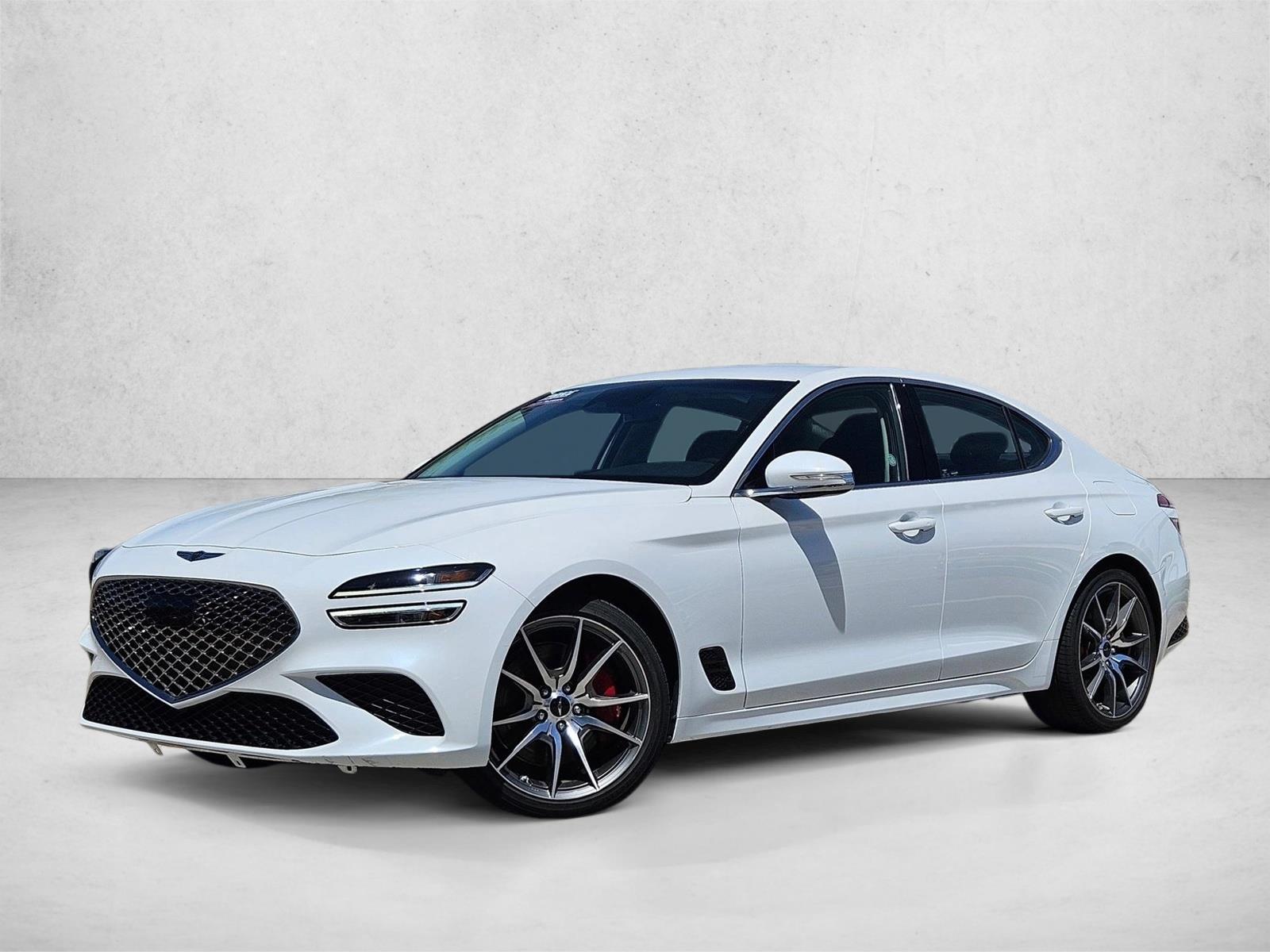 2025 Genesis G70 2.5T Standard's photo