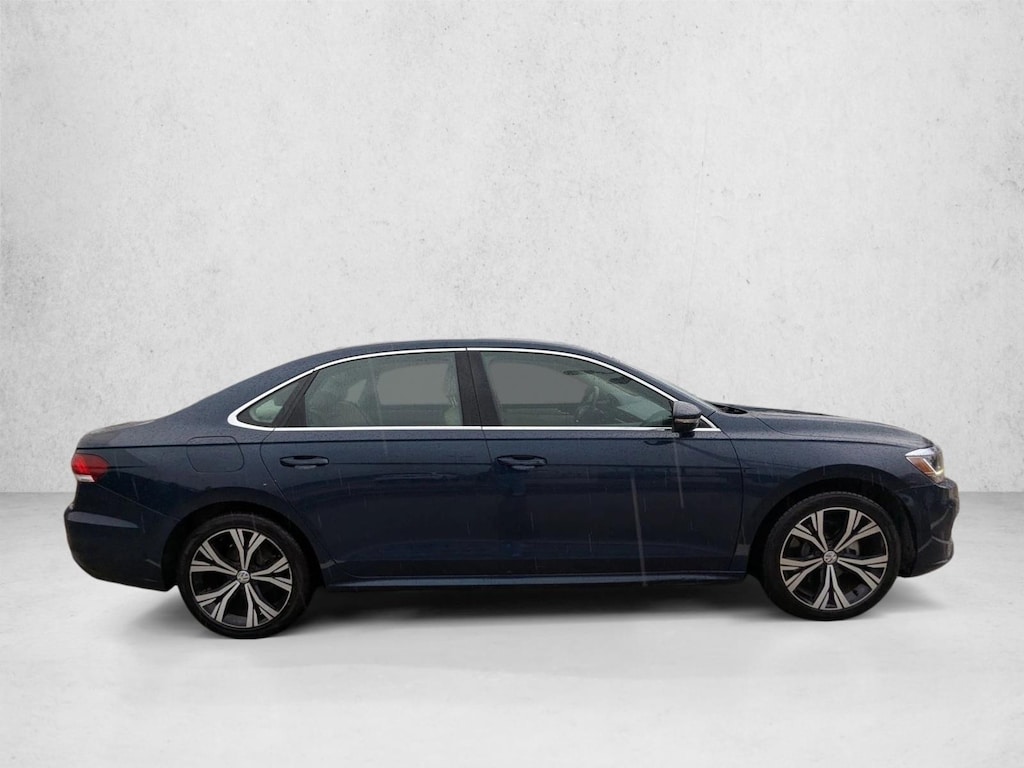 Used 2021 Volkswagen Passat 2.0T SE 4dr Car