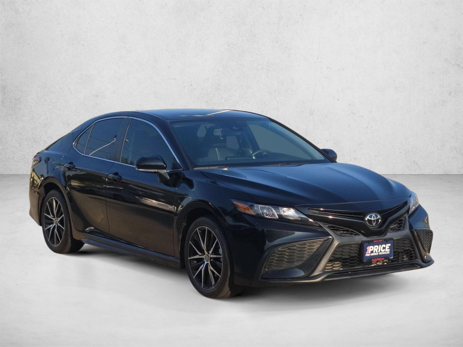 Used 2024 Toyota Camry SE 4dr Car